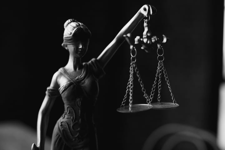 Licenziamento del dirigente: giustificatezza
